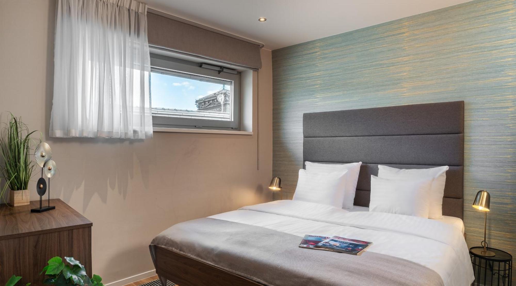 Vn17 Rooftop Suites By Adrez Prague Ngoại thất bức ảnh