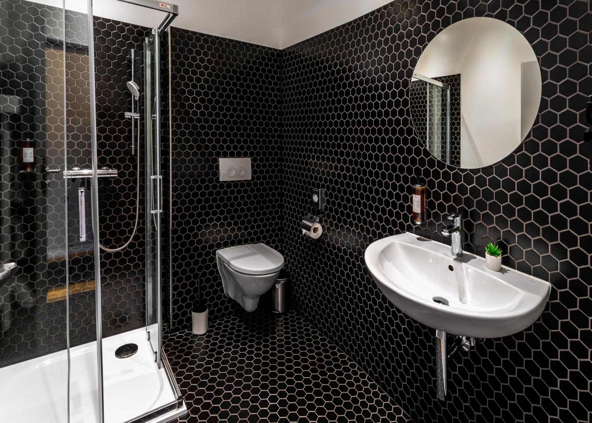 Vn17 Rooftop Suites By Adrez Prague Ngoại thất bức ảnh