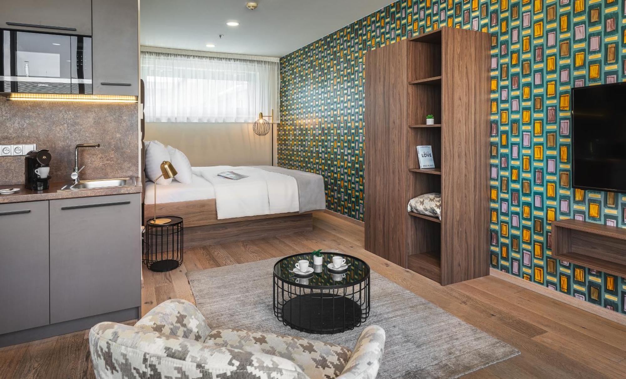 Vn17 Rooftop Suites By Adrez Prague Ngoại thất bức ảnh